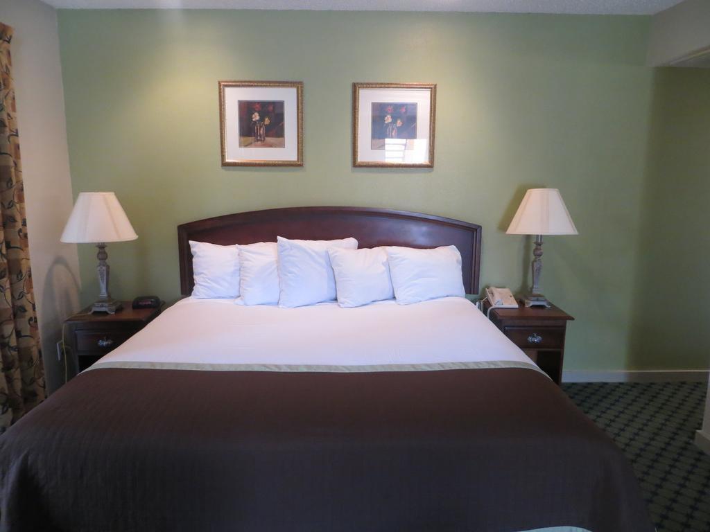 Hotel Orangewood 3*