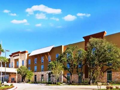 Hotel Hampton Oak Hill