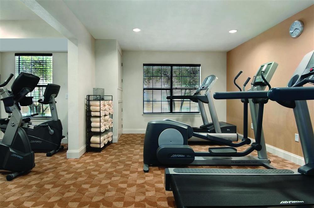 Hotel Hyatt House Arboretum 3*