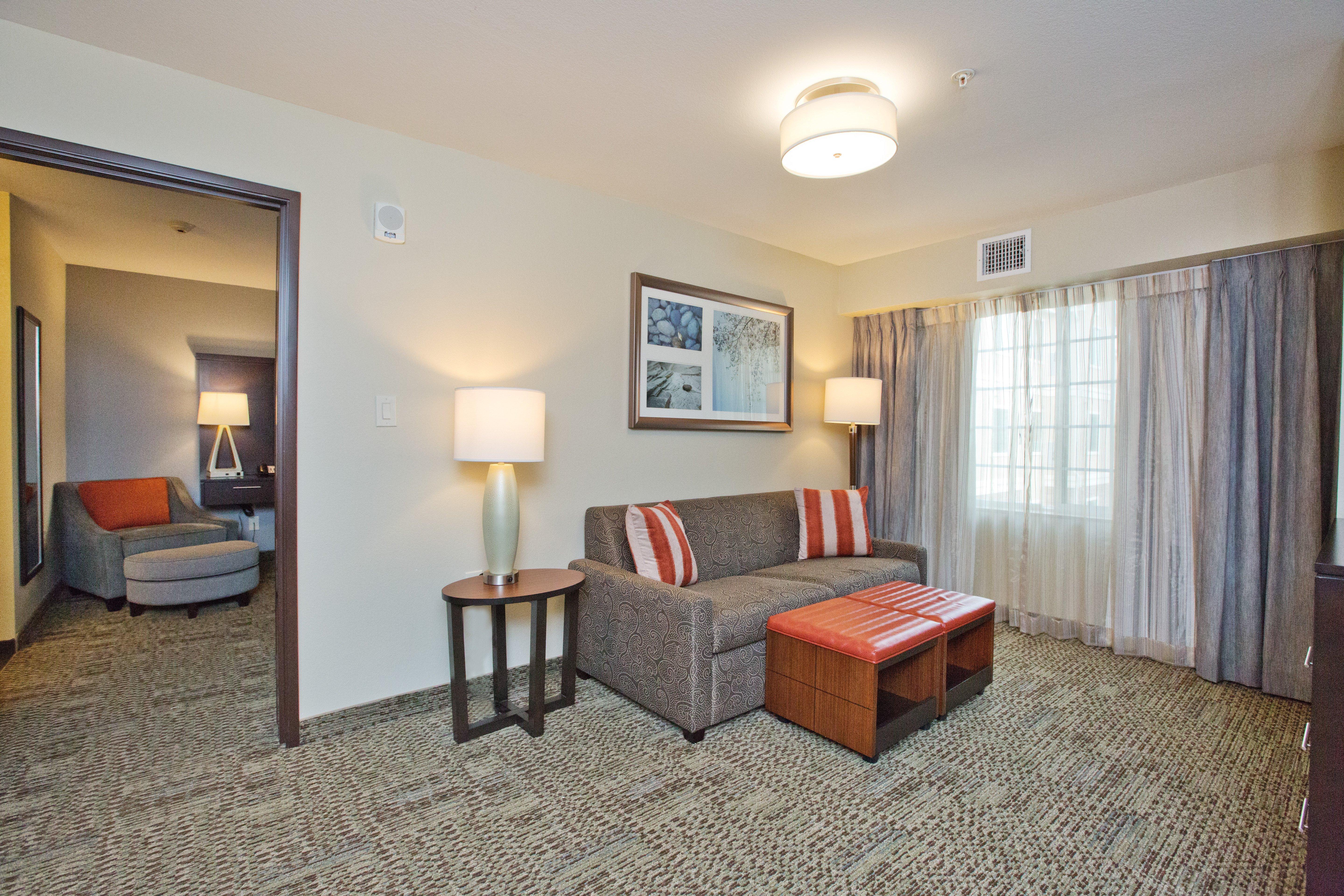 Hotel Staybridge South Interstate Hwy 35 By Ihg 3*