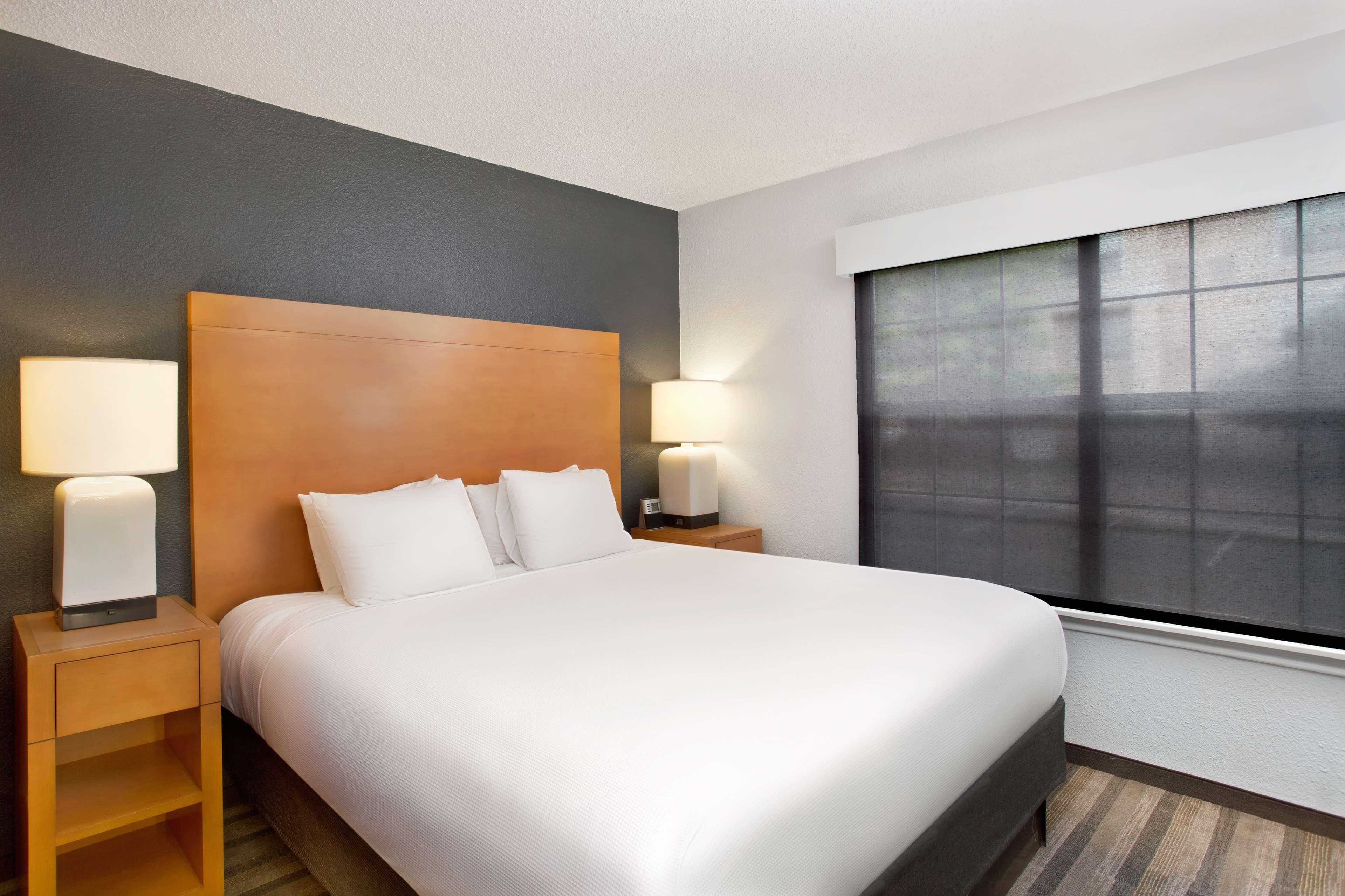 Hyatt House Arboretum Hotel