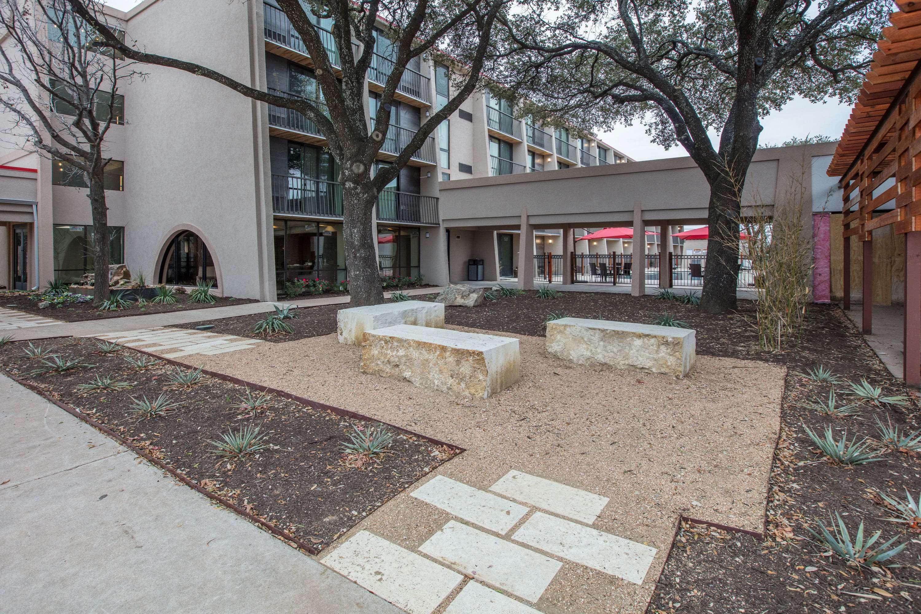 Hotel Ramada By Wyndham South Austin