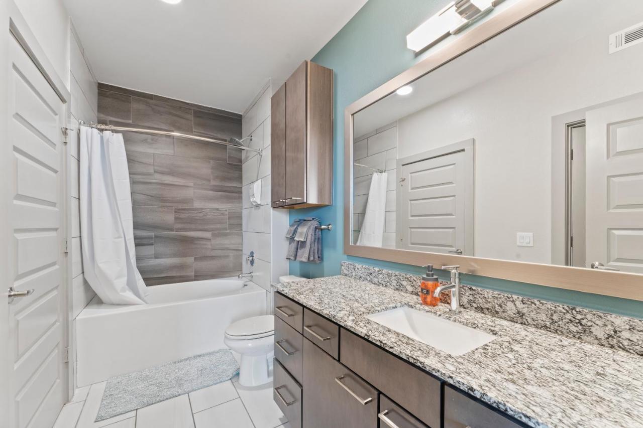 Apartment Modern & Chic 1br Luxury Apts Close To Downtown & Airport