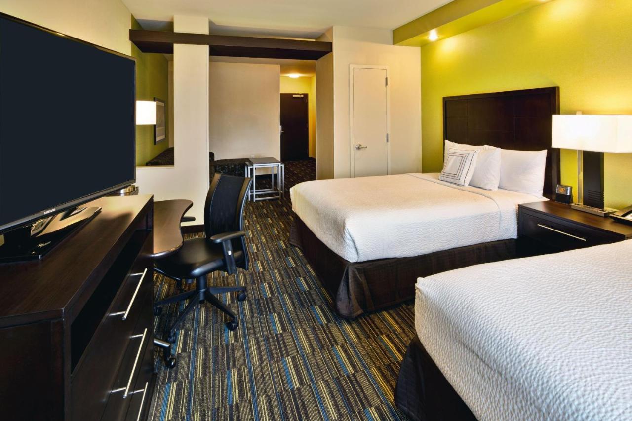 Fairfield And By Marriott Northwest/research Blvd 3* Austin