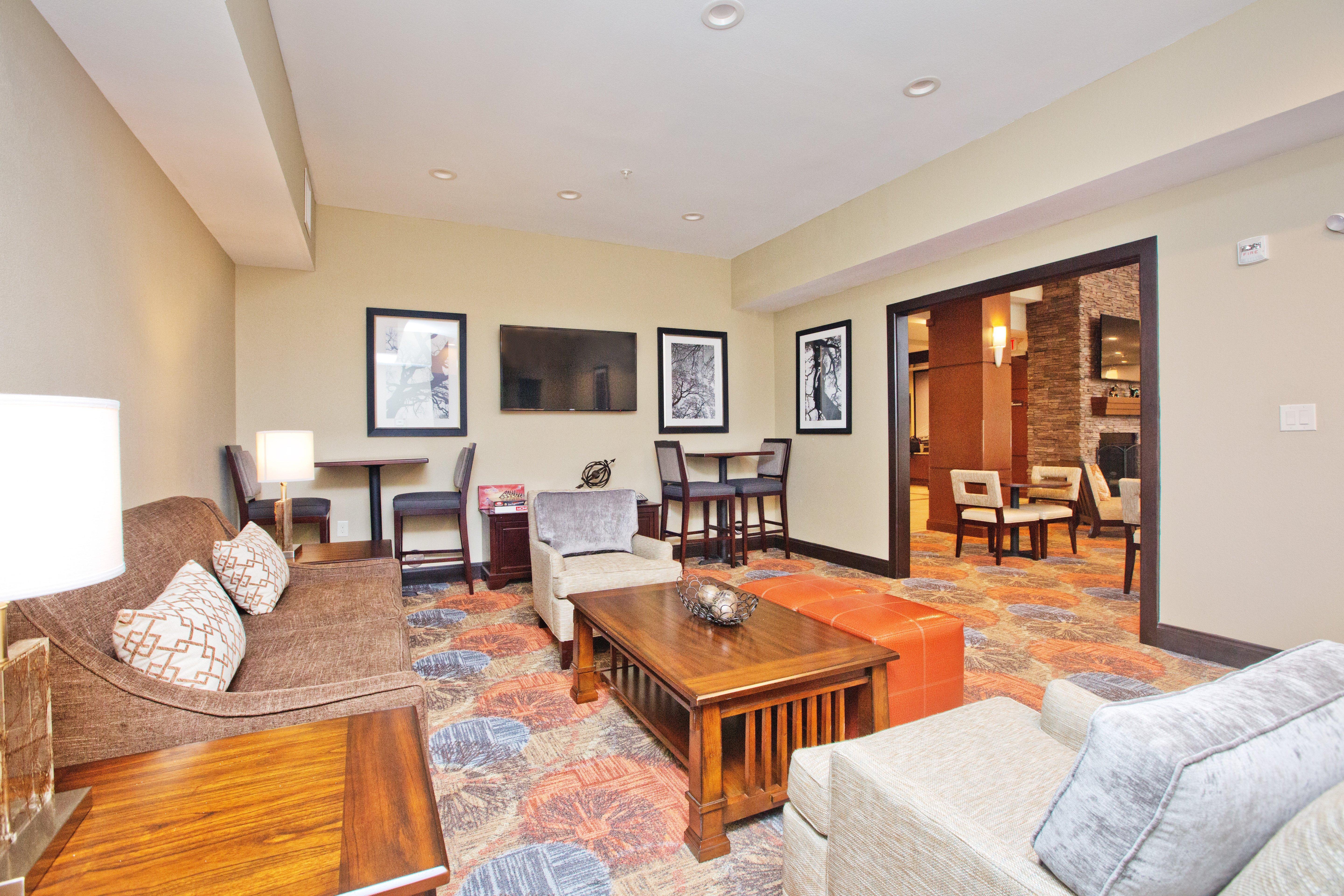 Staybridge South Interstate Hwy 35 By Ihg Hotel 3*