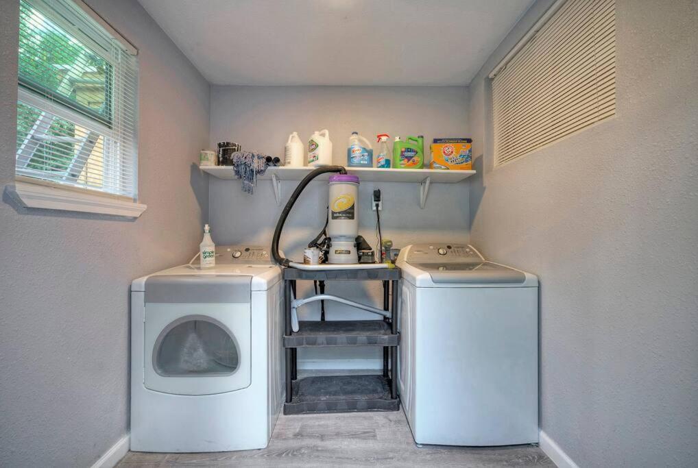 Great Value Near Tesla Holiday home