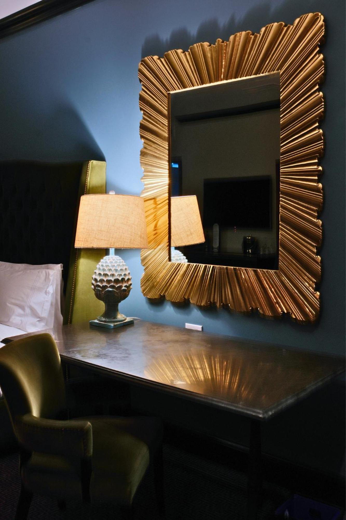 Zaza Hotel 4*