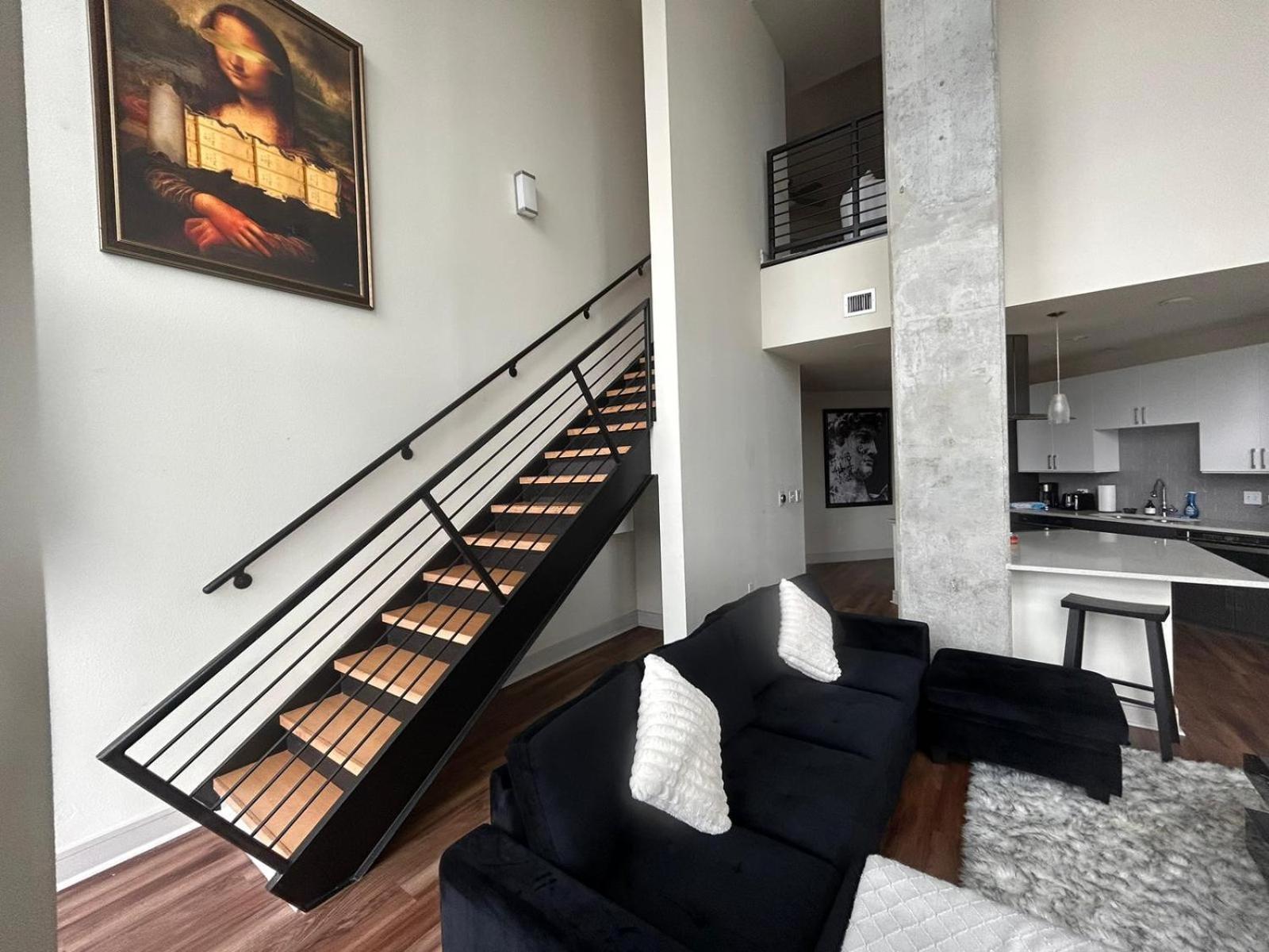 Apartment Seize The Extraordinary Elevate Your Lifestyle In Downtown Austin's Pinnacle Penthouse Paradise Austin