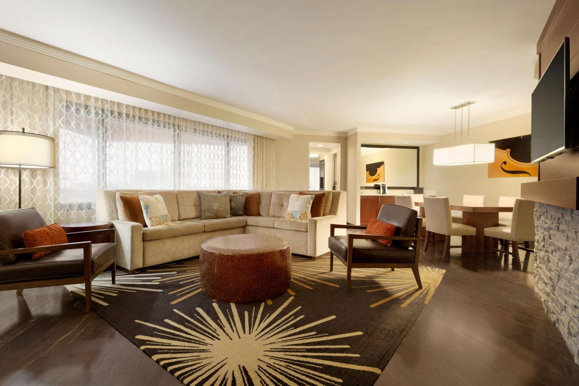 Embassy By Hilton Downtown South Congress 4* Austin