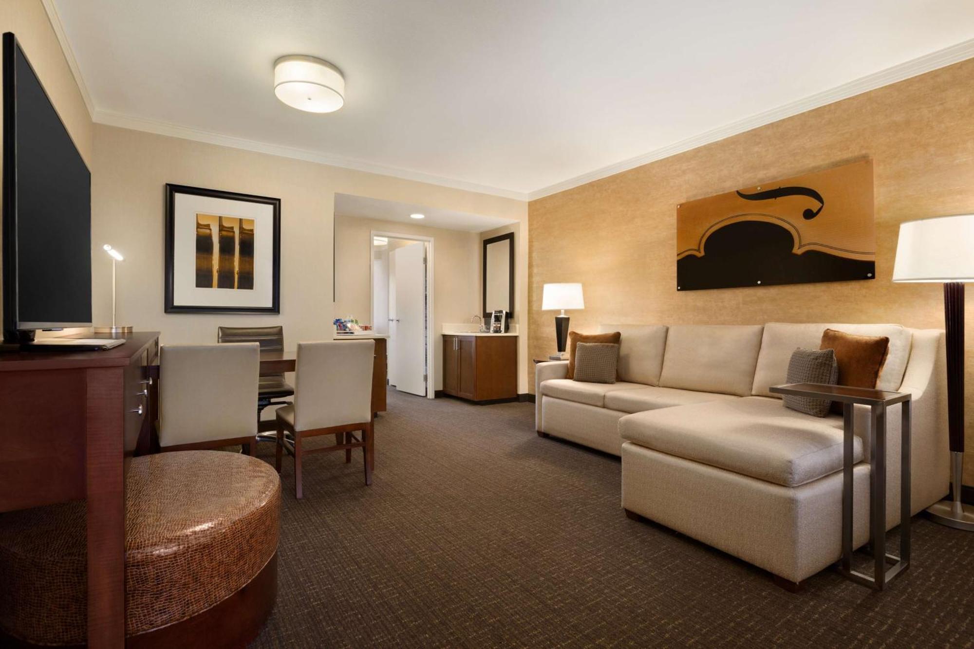 Hotel Embassy By Hilton Downtown South Congress Austin