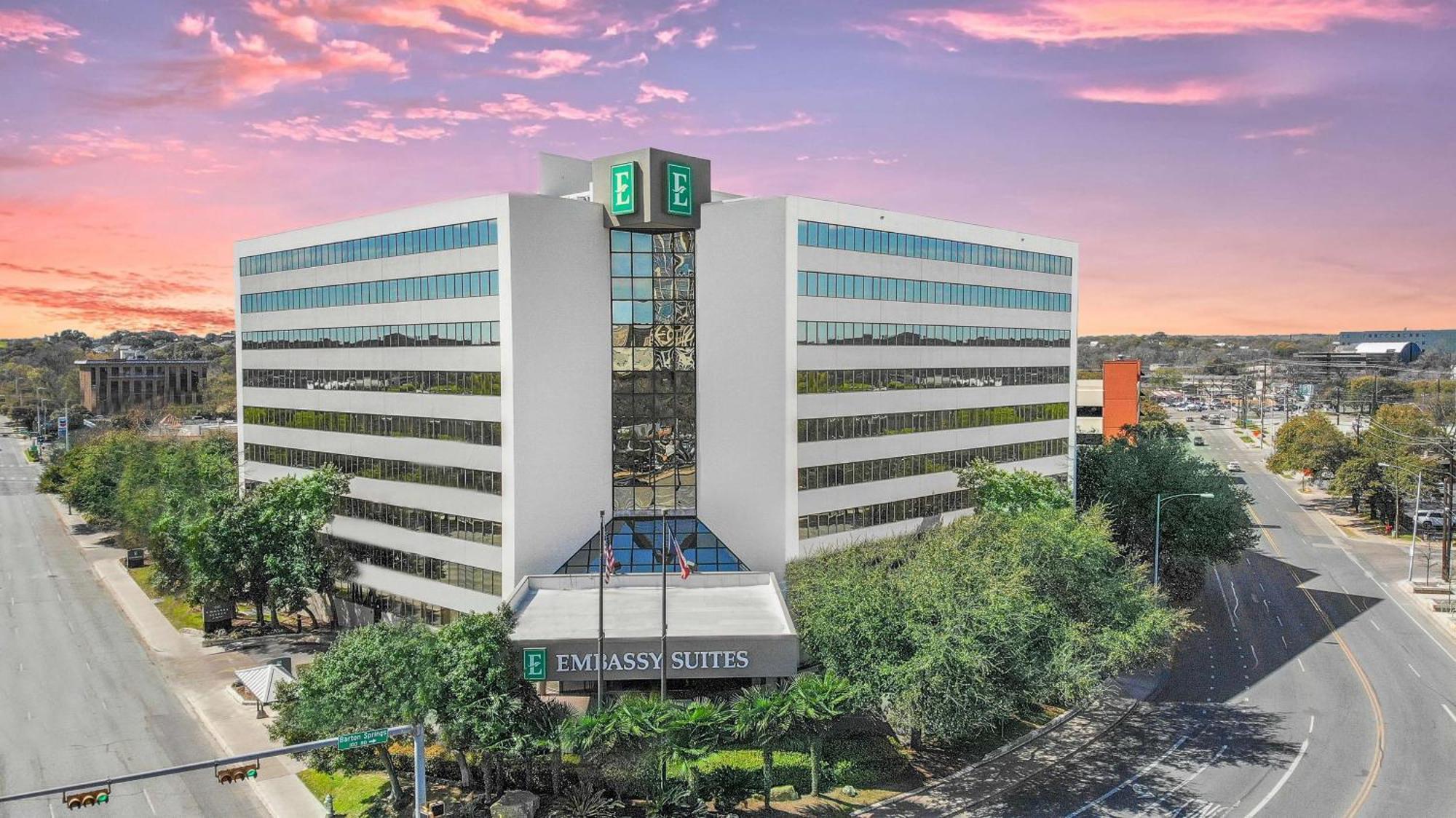 Embassy By Hilton Downtown South Congress