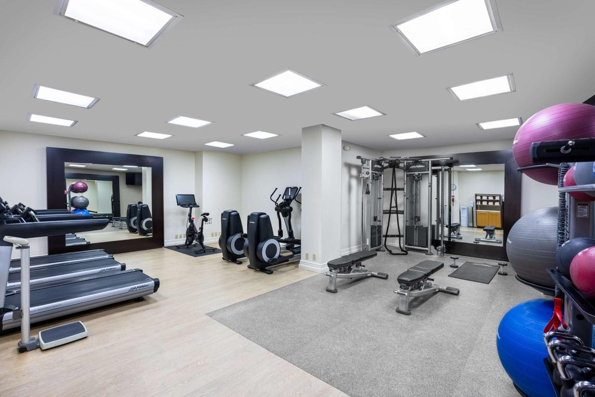 Embassy By Hilton Downtown South Congress 4* Austin