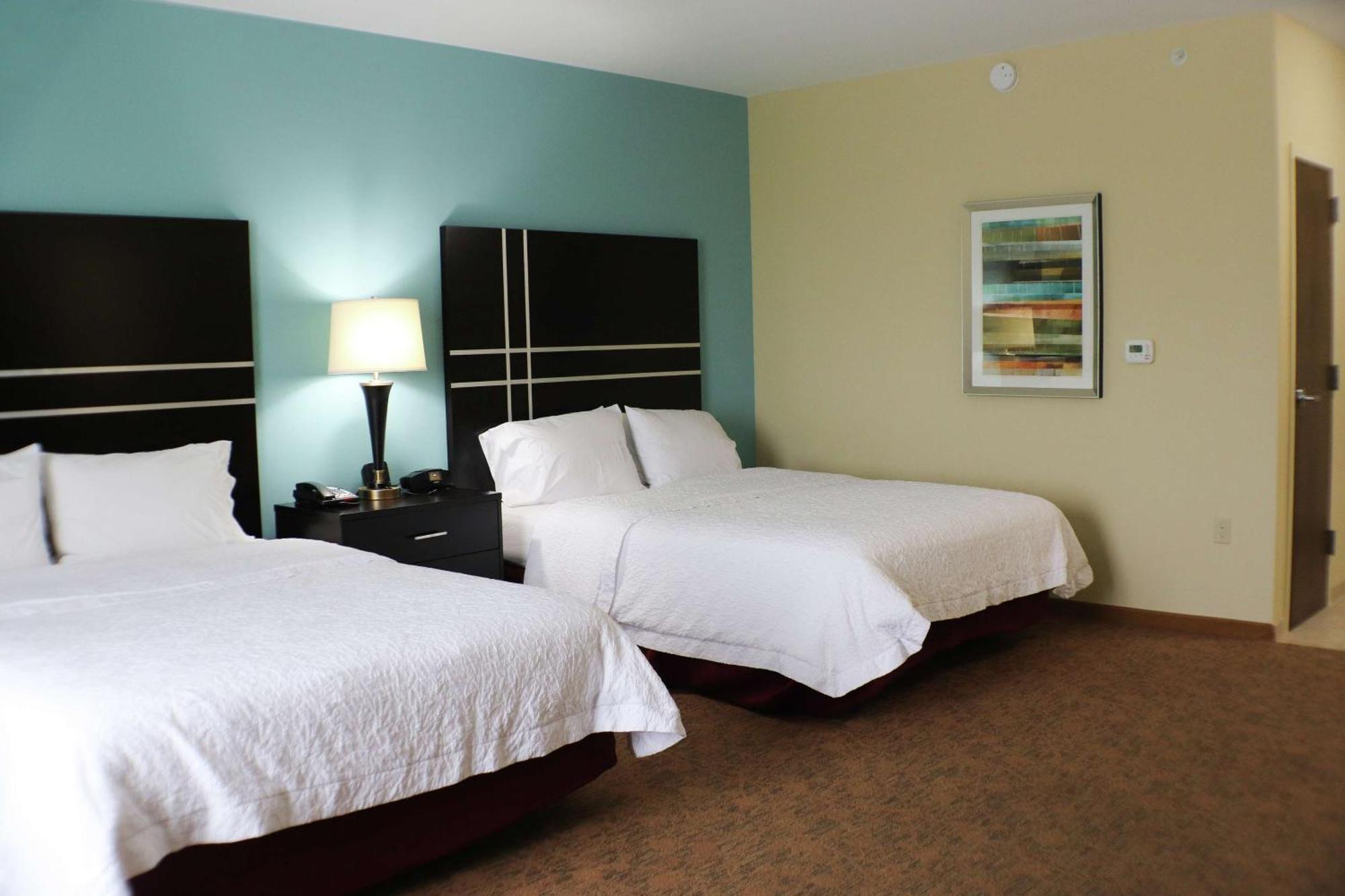 Hampton Oak Hill Hotel