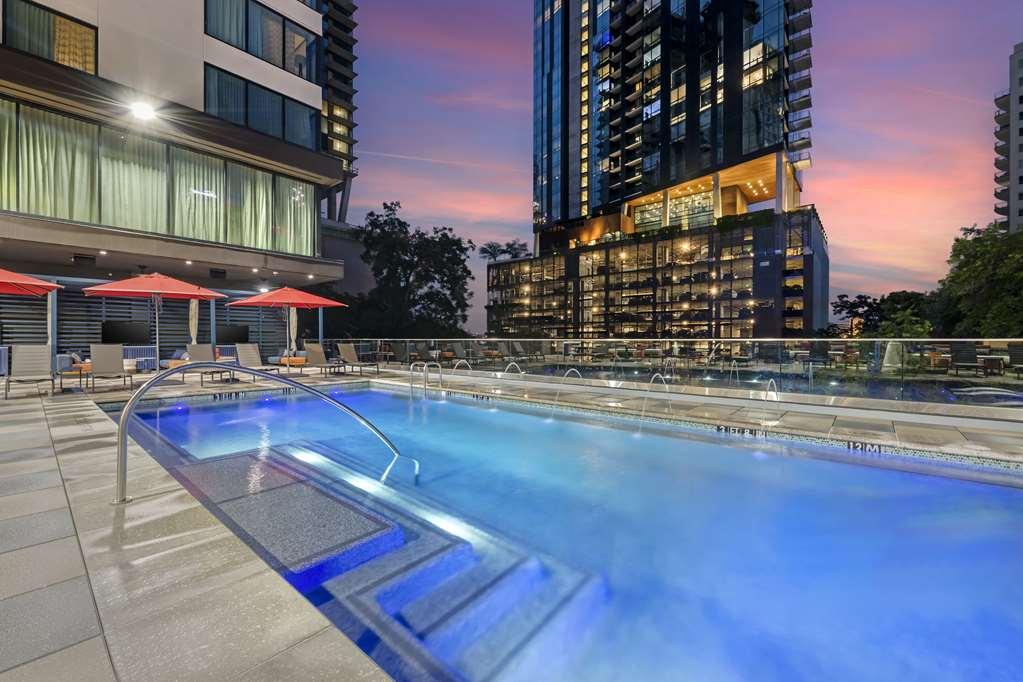 Hotel Cambria Downtown Austin