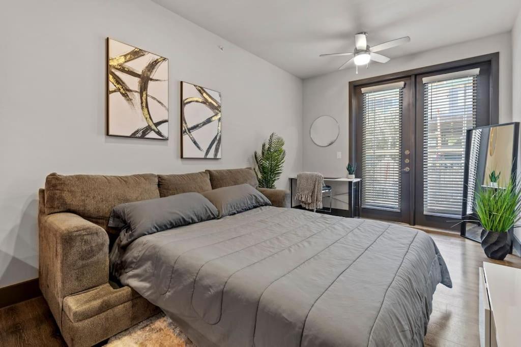 Apartment Modern 1br Retreat Pool Free Wi-fi Free Parking Austin