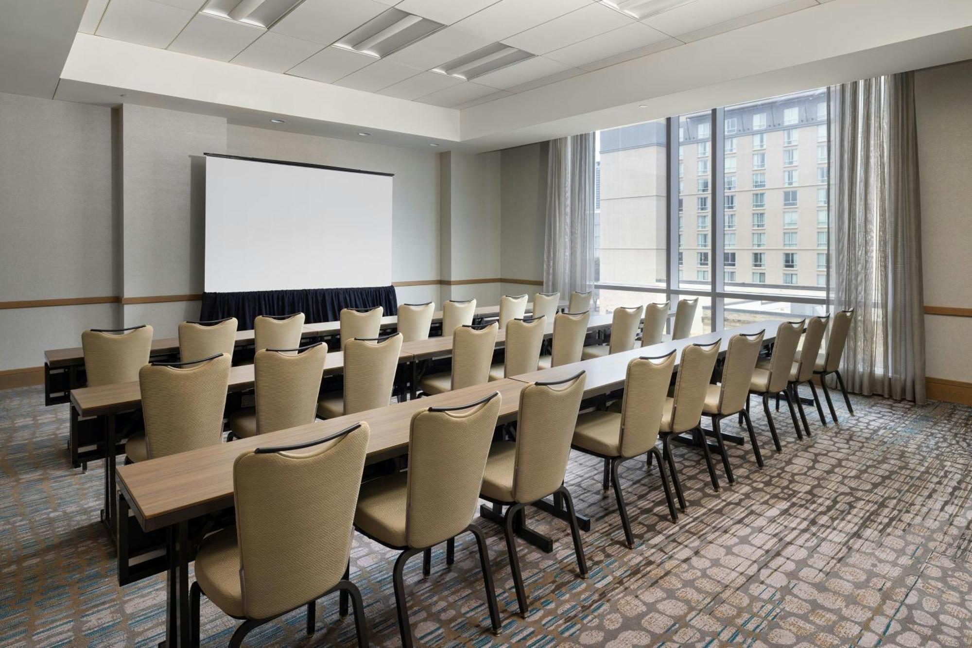 Hotel The Westin Downtown 4*