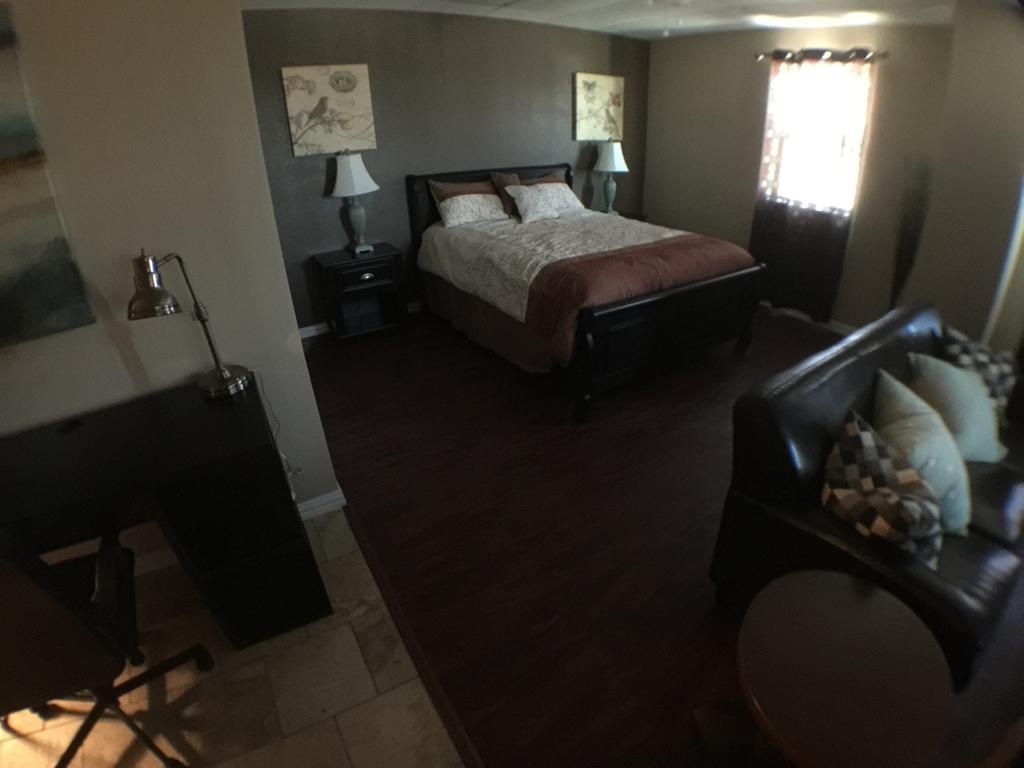 Motor Motel