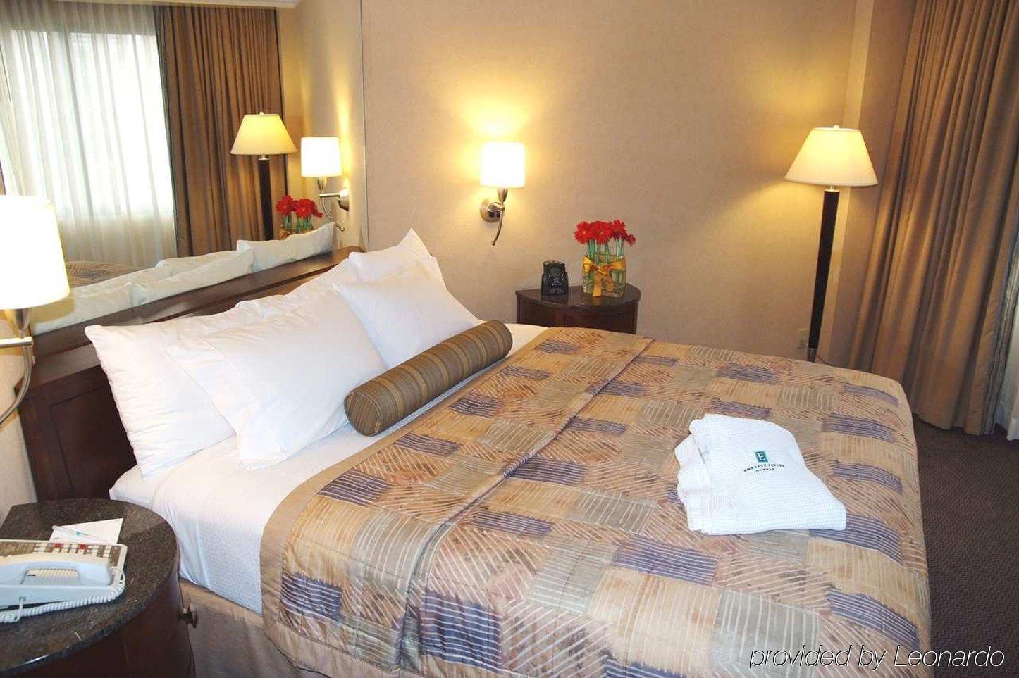 Embassy By Hilton Downtown South Congress 4* Austin