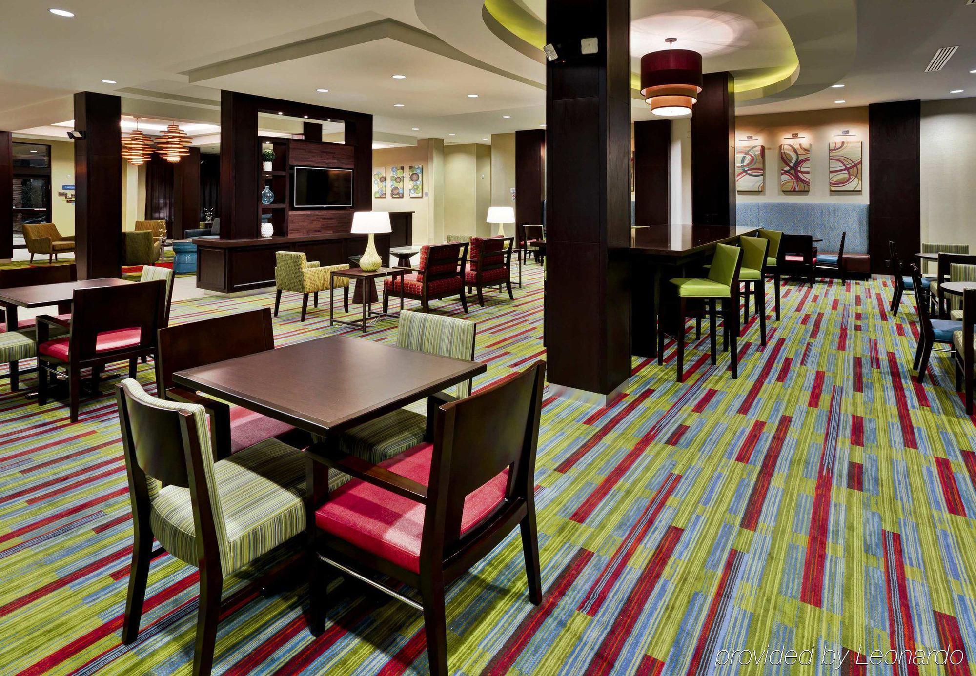 Hotel Fairfield And By Marriott Northwest/research Blvd