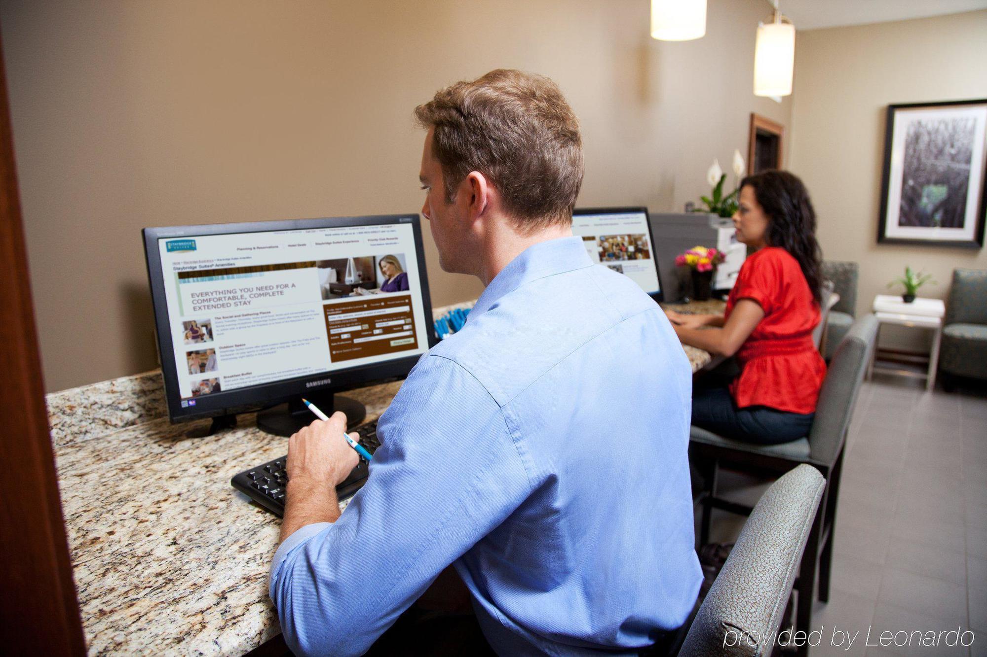 Staybridge South Interstate Hwy 35 By Ihg 3* Austin