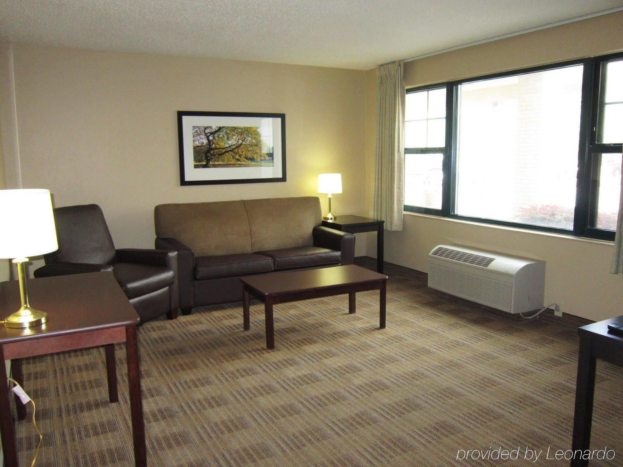 Extended America - - Downtown - 6th St. Hotel Austin