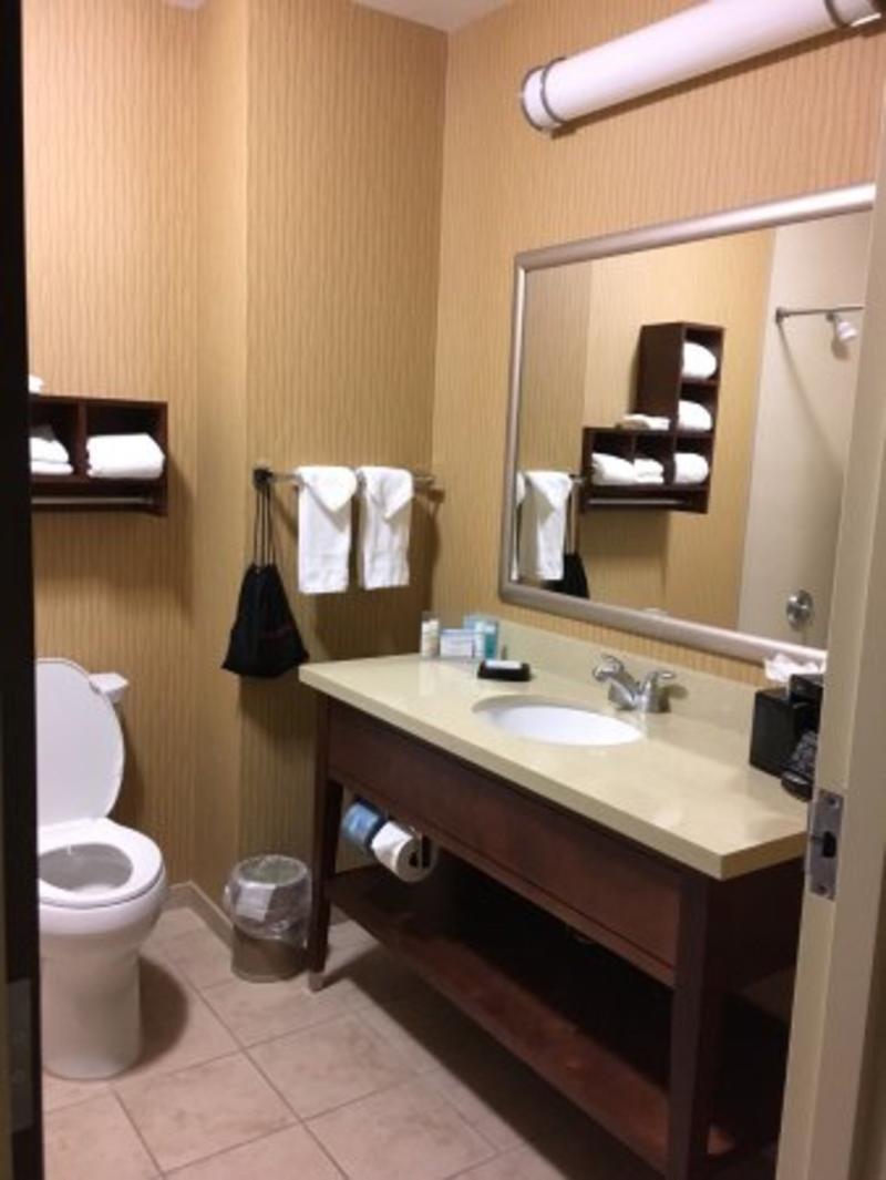 Hampton Oak Hill Hotel 3*