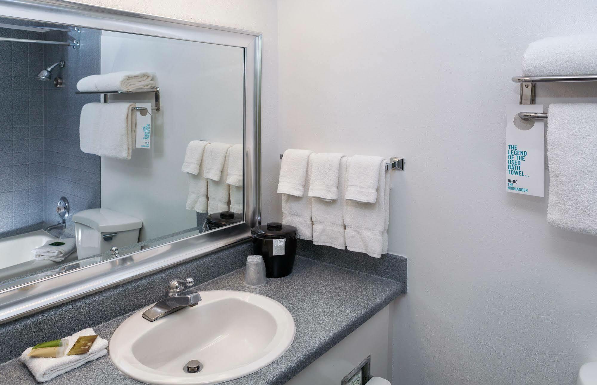 Aae Austin's Travelodge 2*