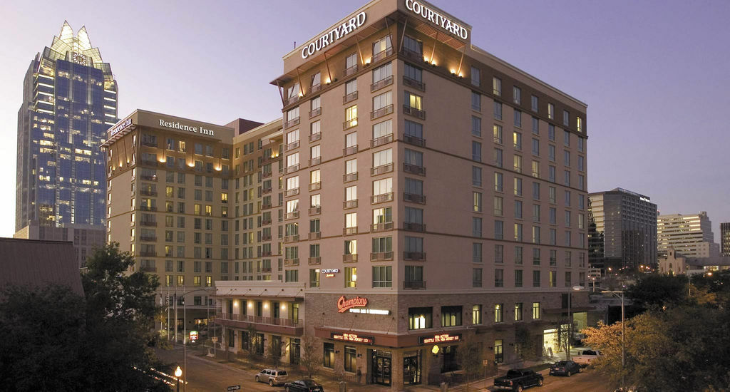 Hotel Courtyard Downtown/convention Center 3*