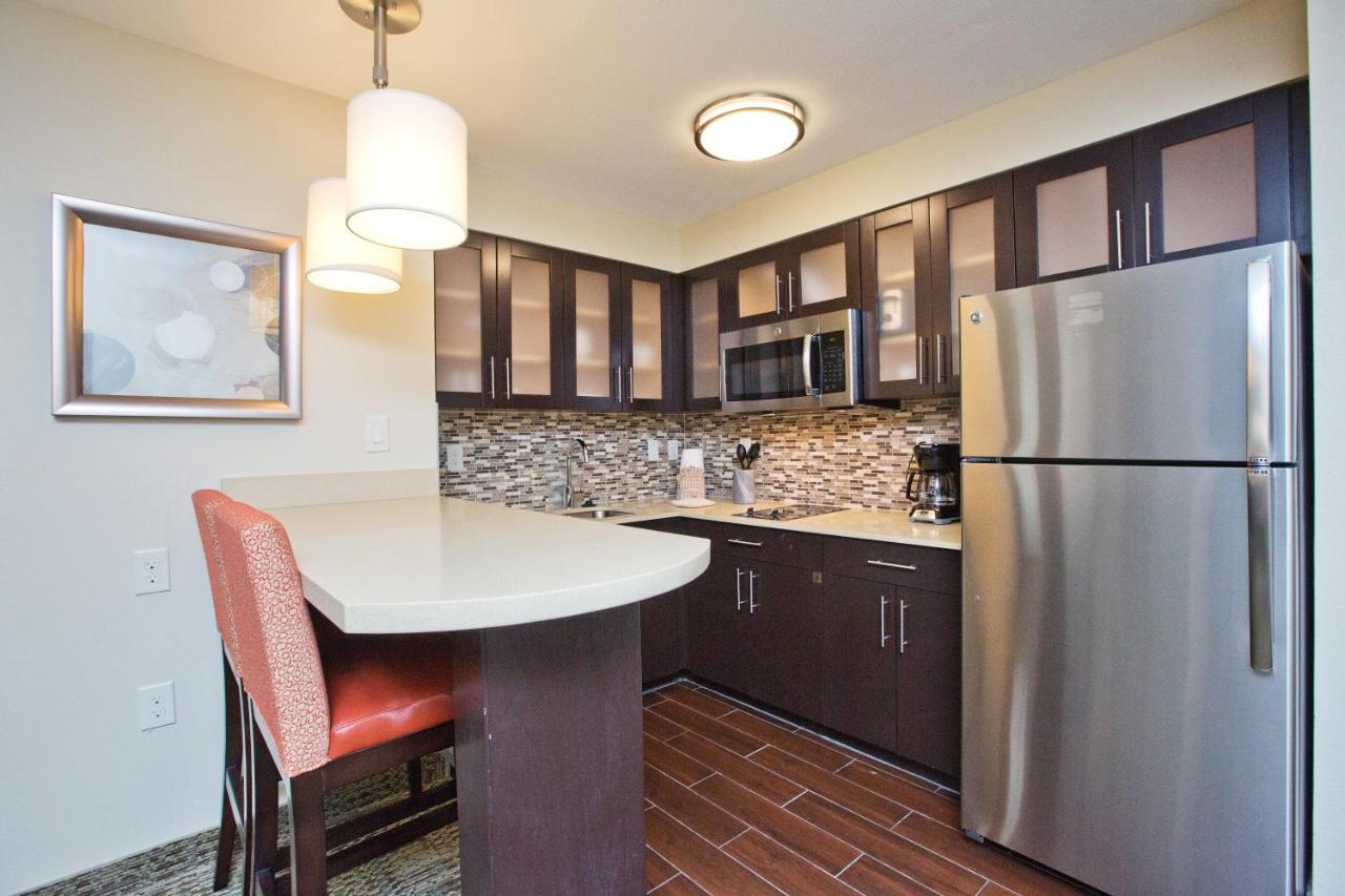 Staybridge South Interstate Hwy 35 By Ihg Hotel 3*