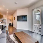 Capitol View Condos - Downtown Austin - Lone Star