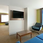 Holiday Inn Express Hotel & Suites Austin Downtown - University By Ihg