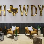 Renaissance Austin Hotel