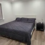 Modern Family Home Near Sxsw And Acl