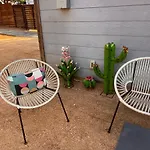 Retro Cowyboy Villa In The Heart Of Austin