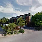 Barton Hills Condominiums