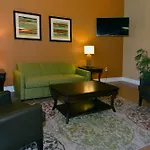 Crestwood Suites Of Austin