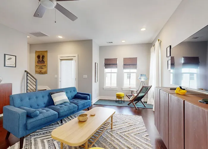 East Austin Nest