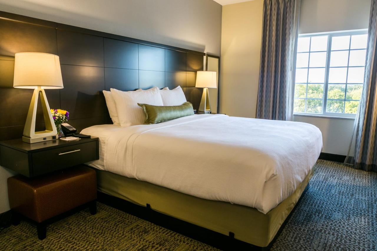 Staybridge North - Parmer Lane By Ihg Hotel