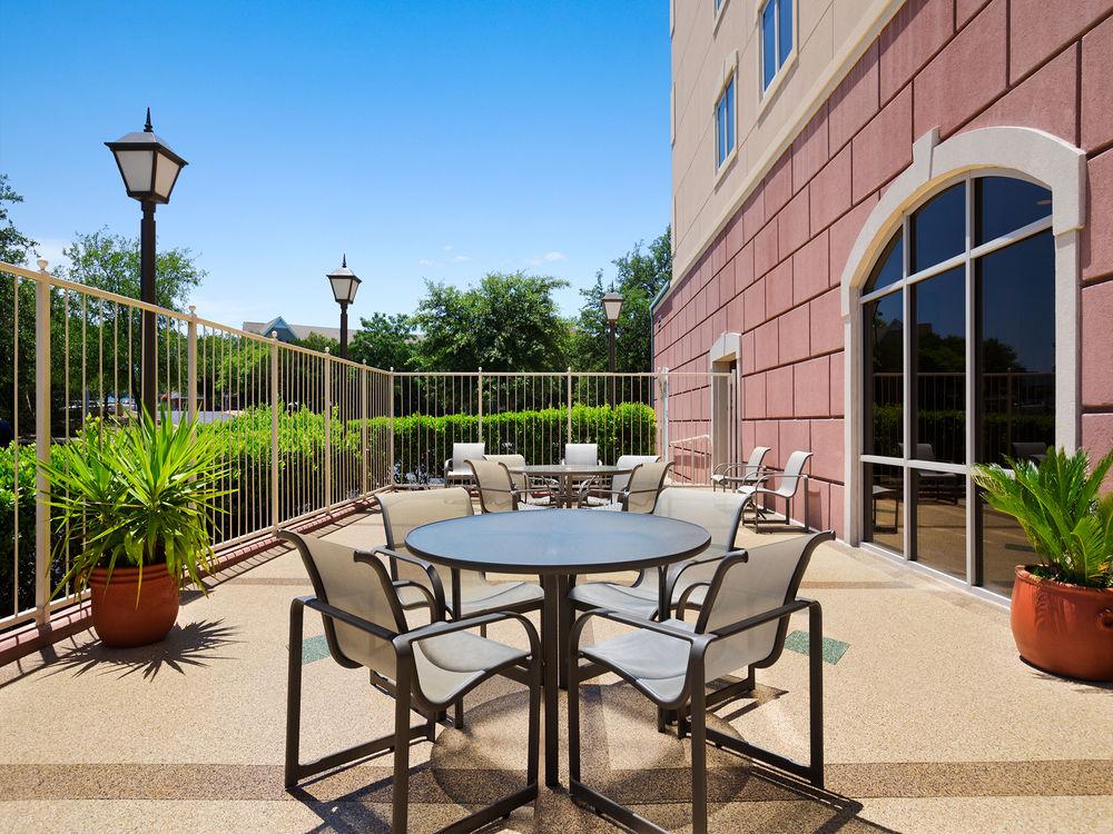 Embassy By Hilton Arboretum 4*