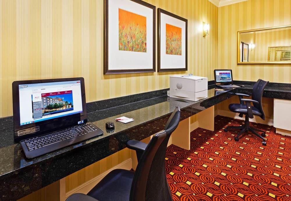Marriott South Hotel