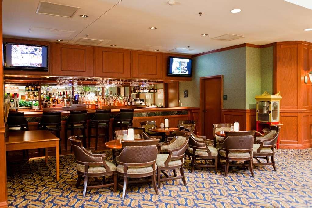 Embassy By Hilton Arboretum Hotel