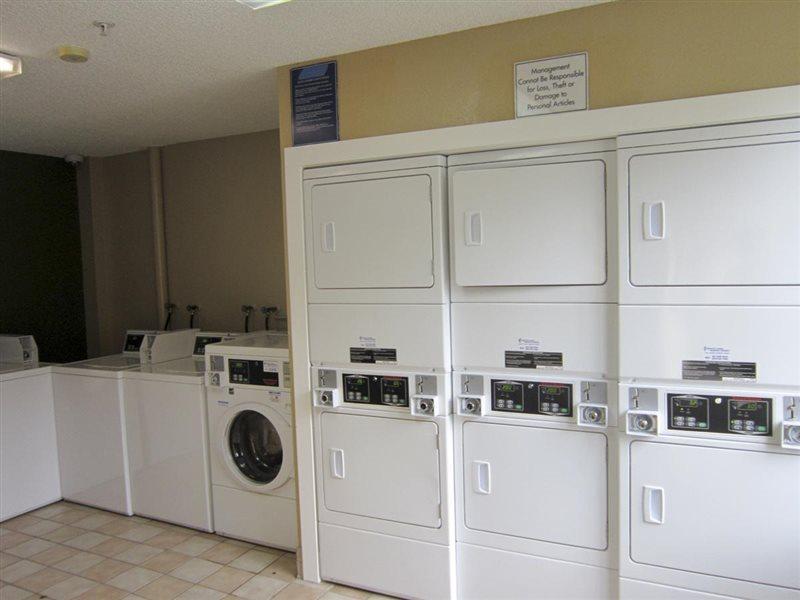 Extended America - - Downtown - Town Hotel 2*