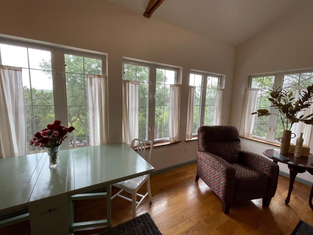 Bed & Breakfast The Rivery Retreat, Choose From Luxury Or In Hill Country 4*