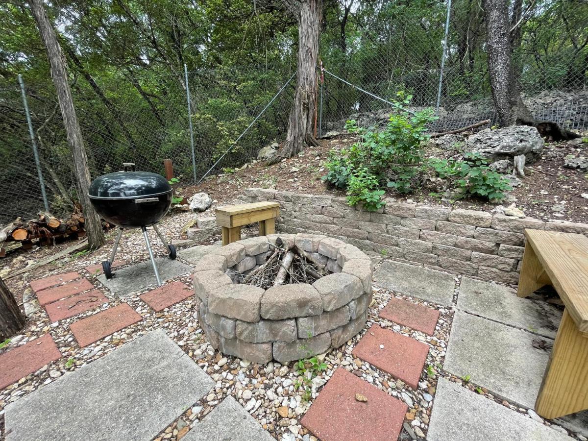 Bed & Breakfast The Rivery Retreat, Choose From Luxury Or In Hill Country