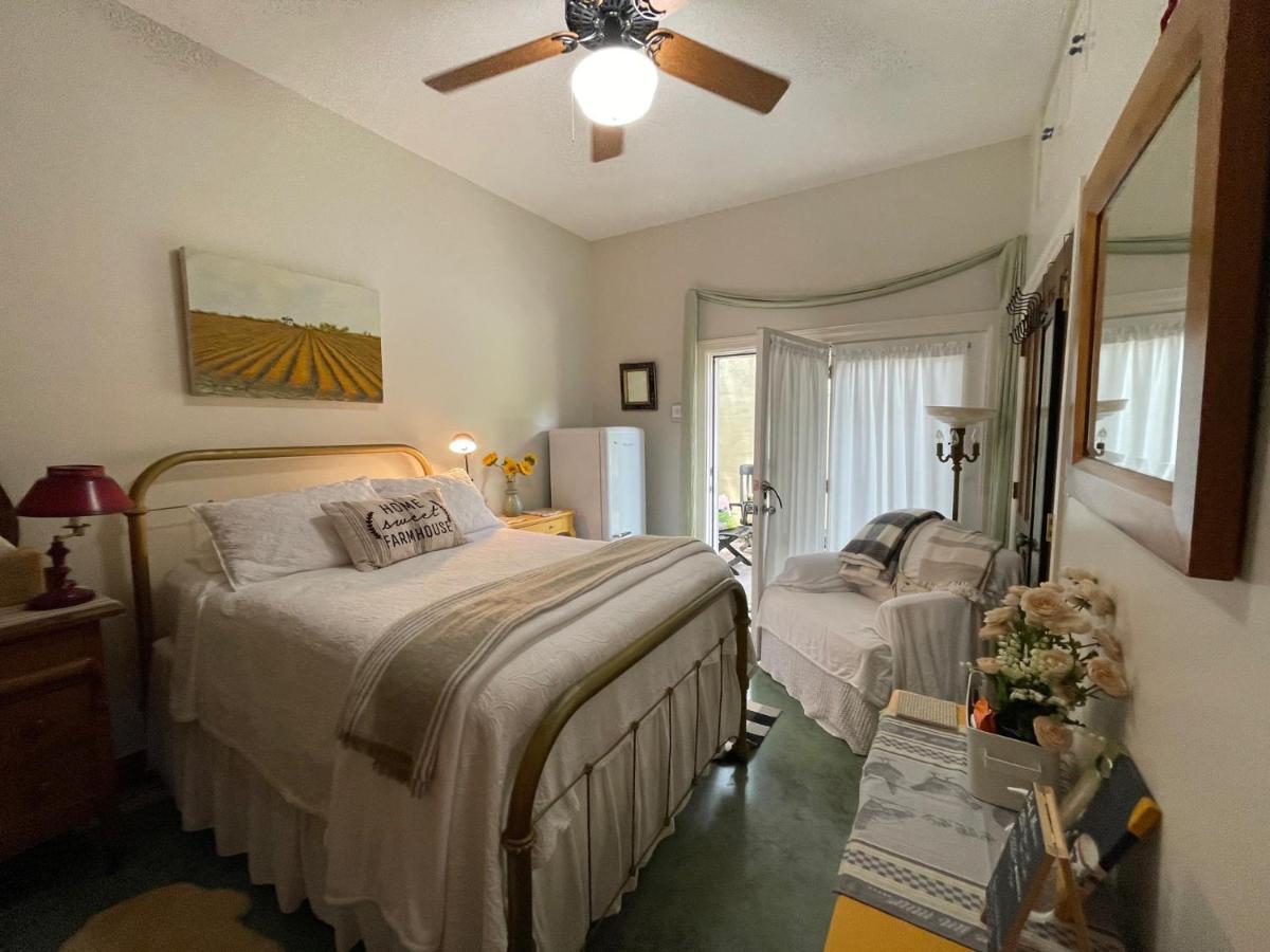 The Rivery Retreat, Choose From Luxury Or In Hill Country Bed & Breakfast 4*