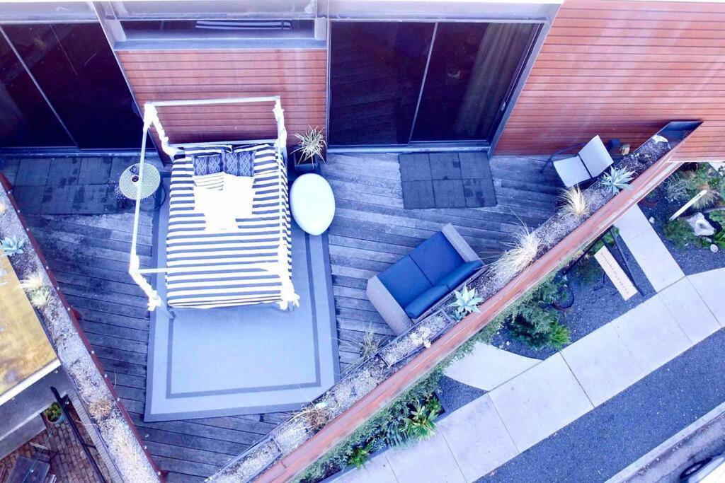 Architectural Dream In Trendy East