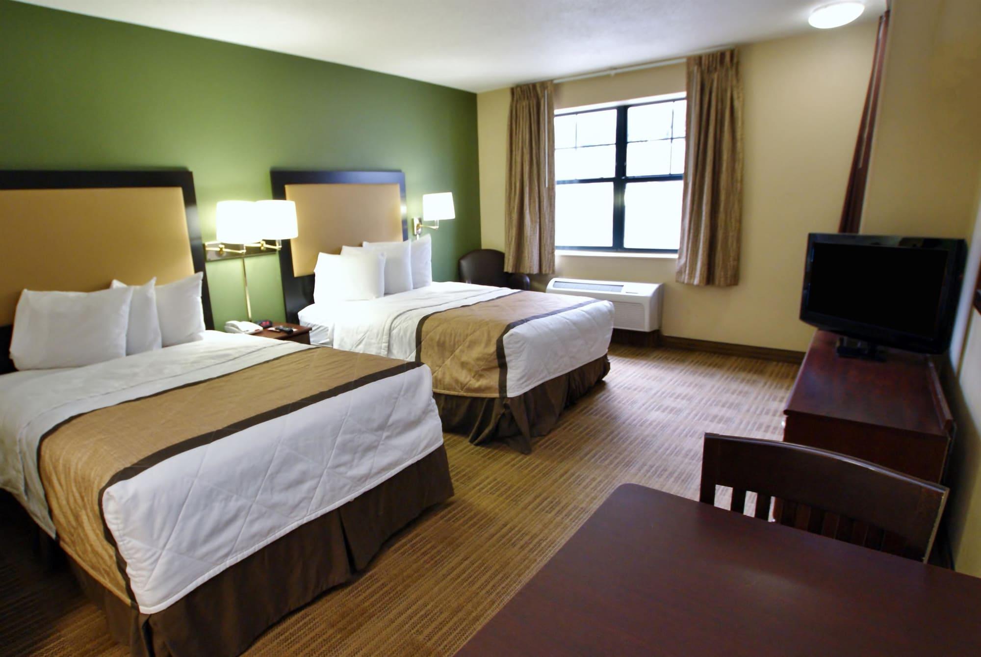 Hotel Extended America - - Northwest Arboretum 2*