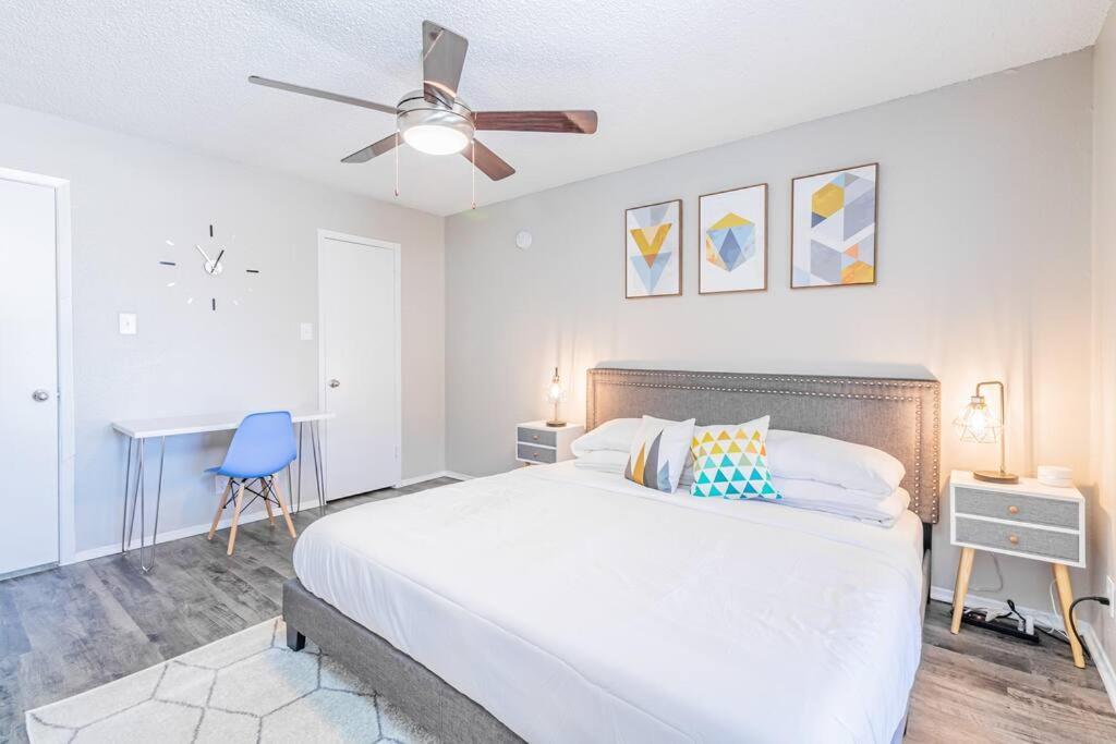 Soco Chic Close To Downtown Austin