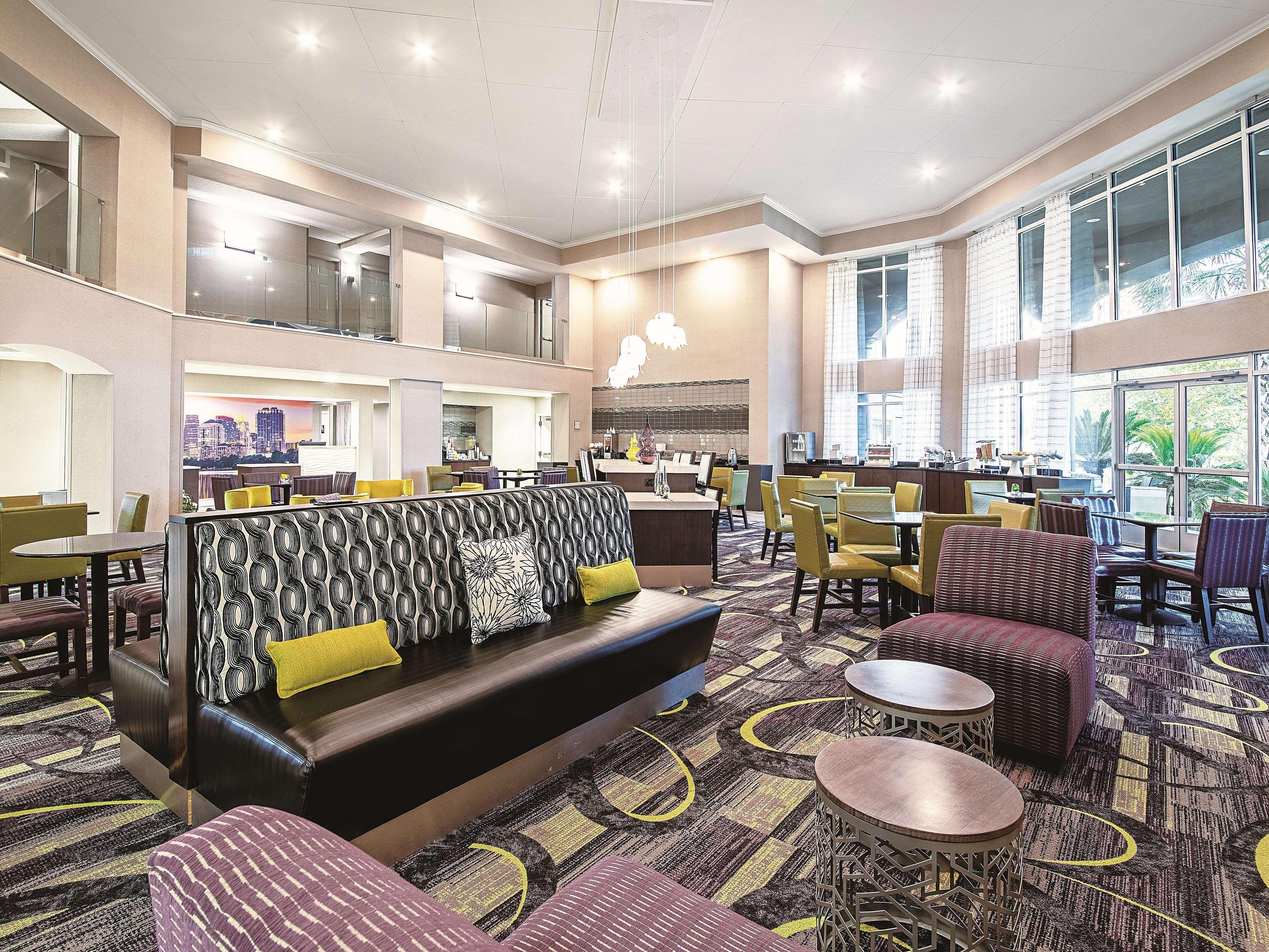 La Quinta By Wyndham Airport Austin