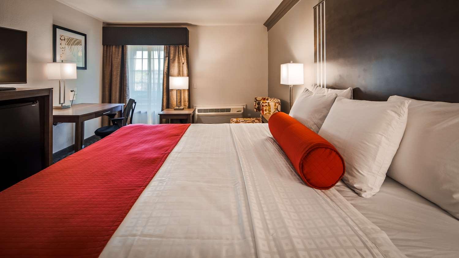 Aiden Hotel 4*